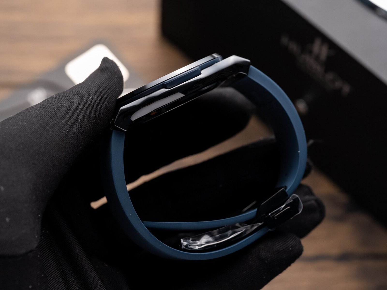 Hublot Classic Fusion Ceramic Blue Dial Rubber Strap 42mm - Image 5