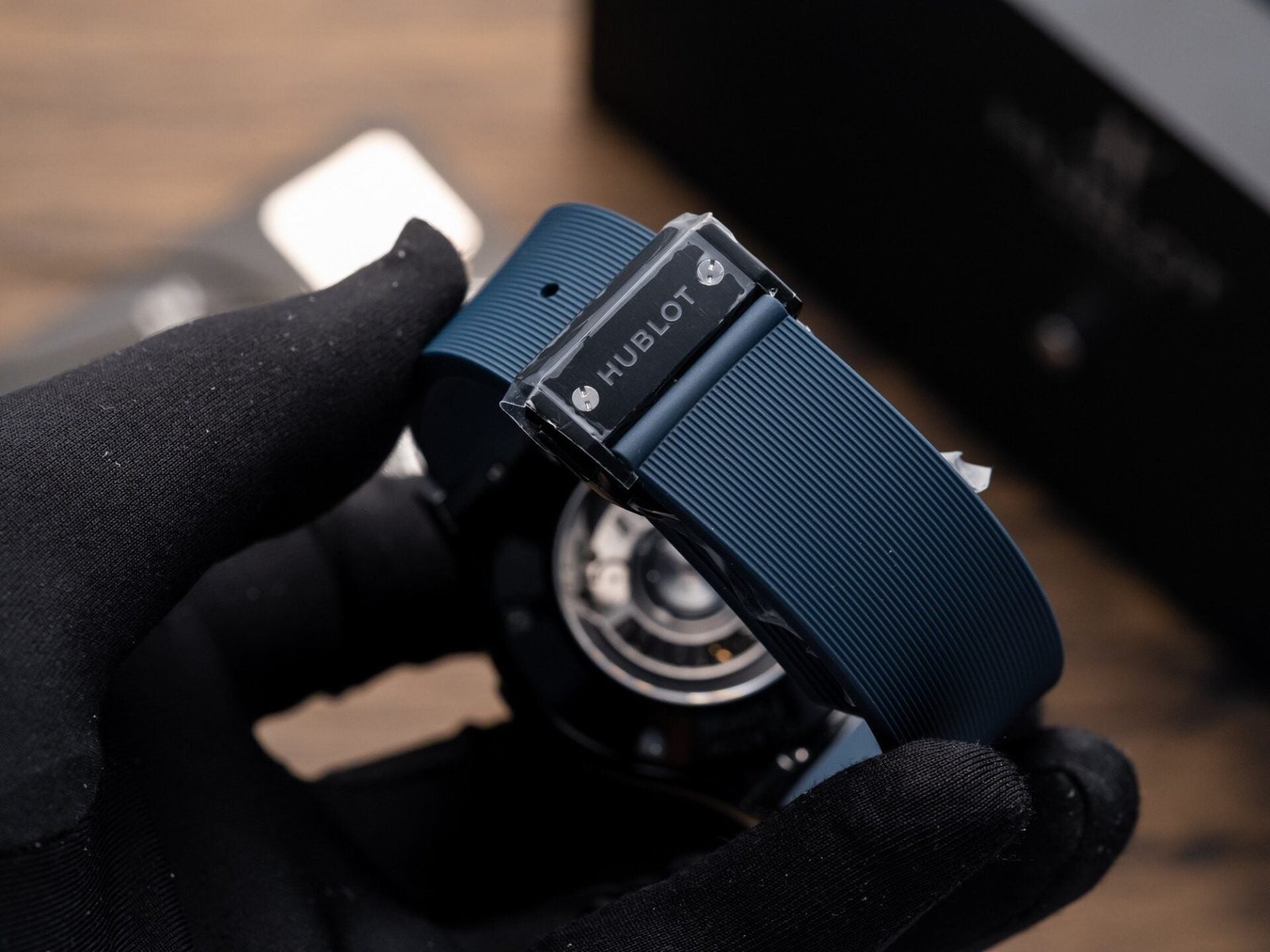 Hublot Classic Fusion Ceramic Blue Dial Rubber Strap 42mm - Image 7