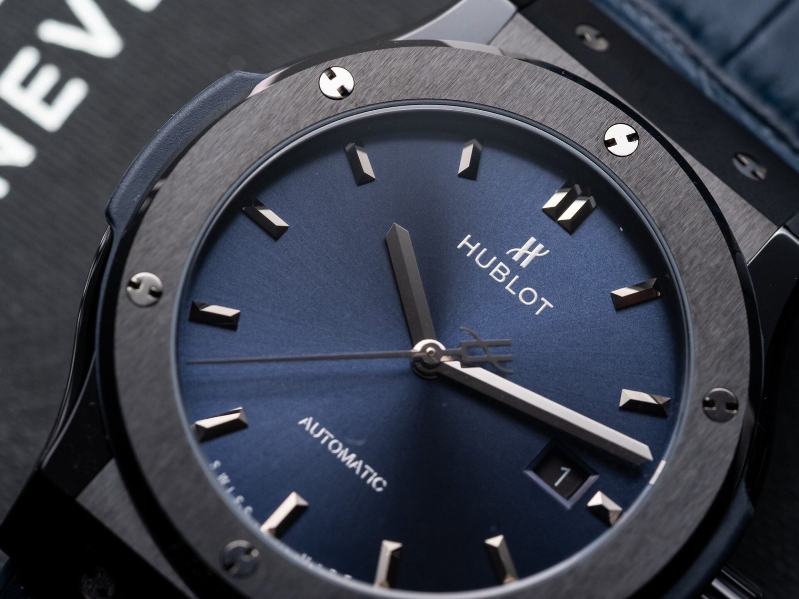 Hublot Classic Fusion Ceramic Blue Dial Watch Leather Strap 42mm - Image 4