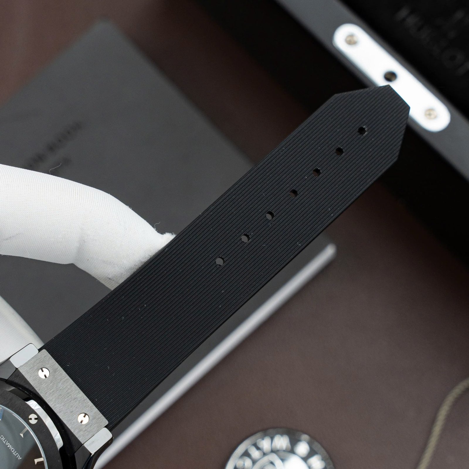 Hublot Classic Fusion Ceramic Black Rubber Strap Watch 42mm - Image 9