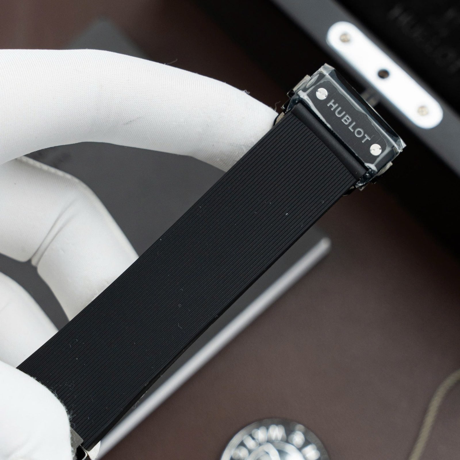 Hublot Classic Fusion Ceramic Black Rubber Strap Watch 42mm - Image 8