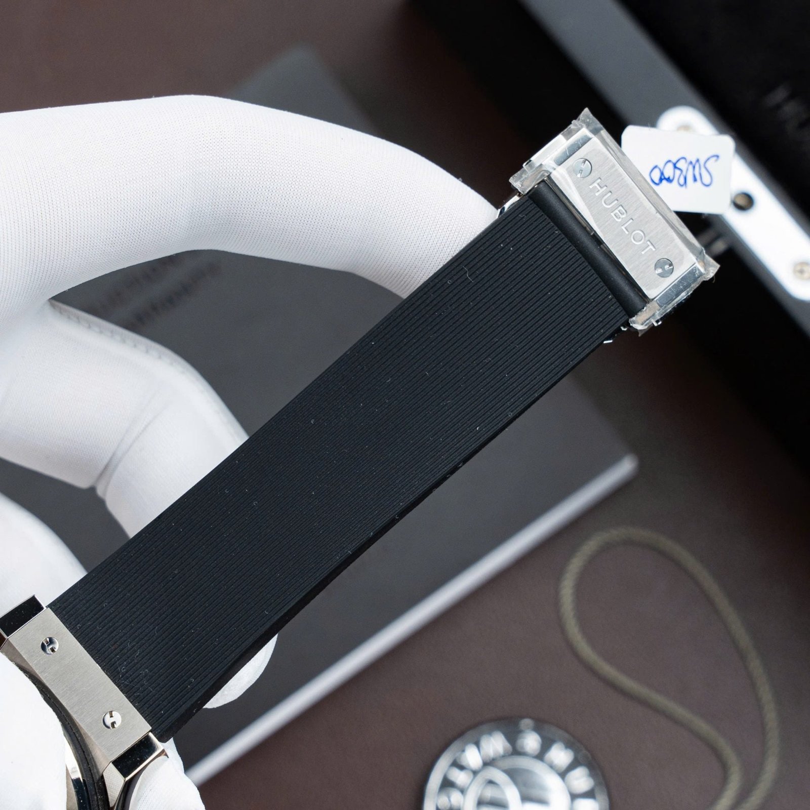 Hublot Classic Fusion Titanium Gray Dial Watch Movement SW300 Rubber Strap 42mm - Image 8