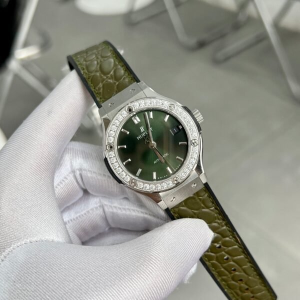 Hublot  Watch Green With Diamond Bezel 38mm - Image 2