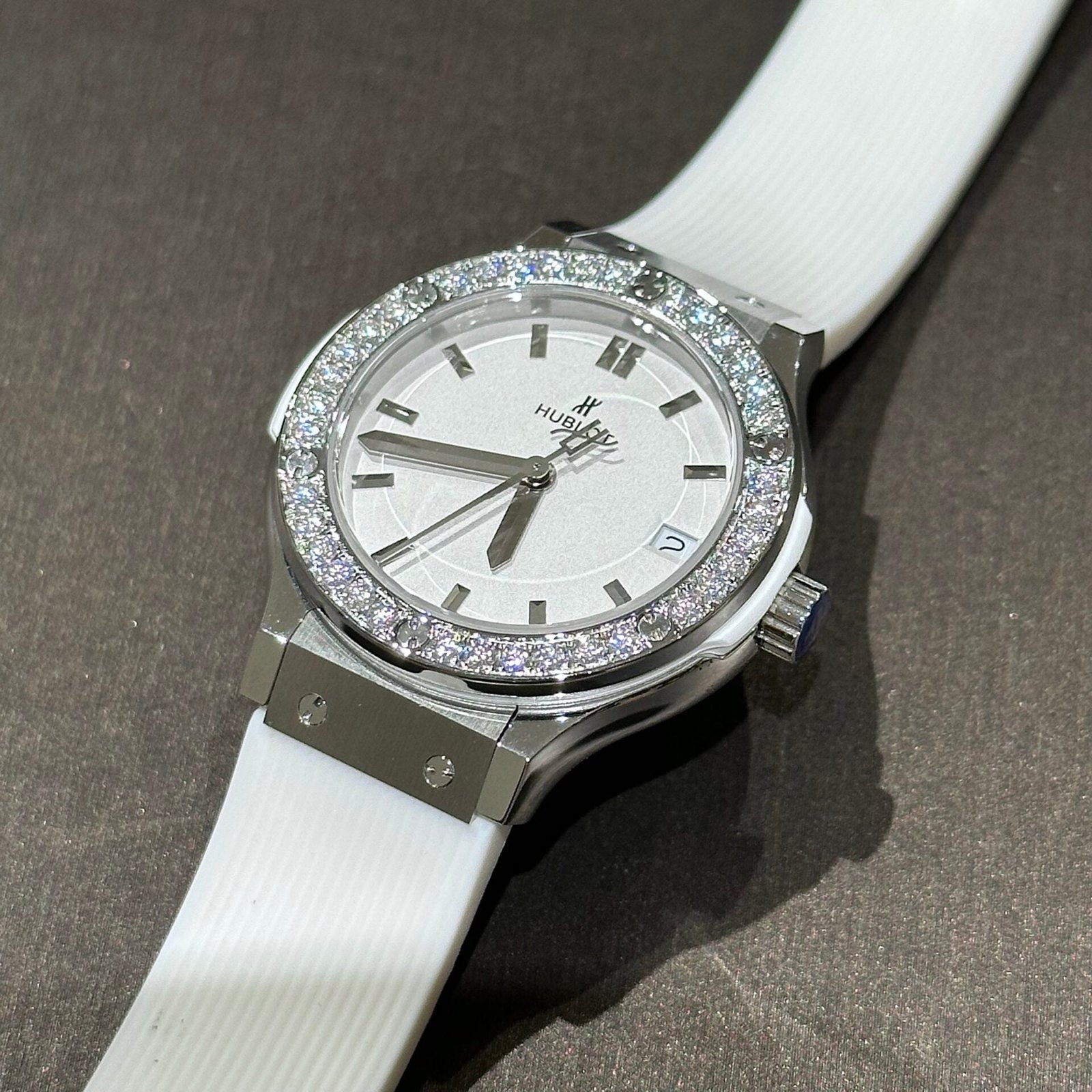 Hublot Classic Fusion Women Watch White Moissanite Diamond 33mm