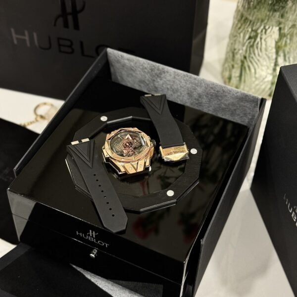 Hublot Watch Big Bang Sang Bleu ll King Gold Black Dial 45mm - Image 3