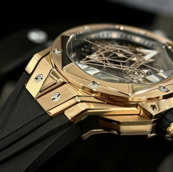 Hublot Watch Big Bang Sang Bleu ll King Gold Black Dial 45mm - Image 7