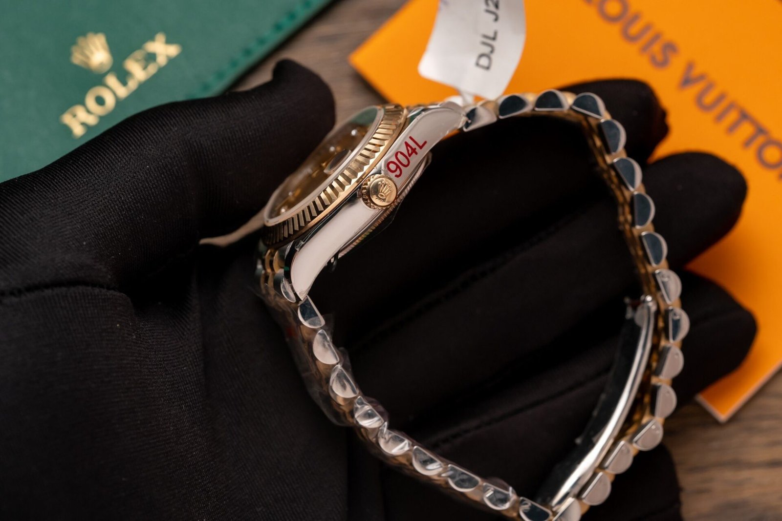 Rolex Watch Date Just Gold Wrapped Black Dial 31mm - Image 4