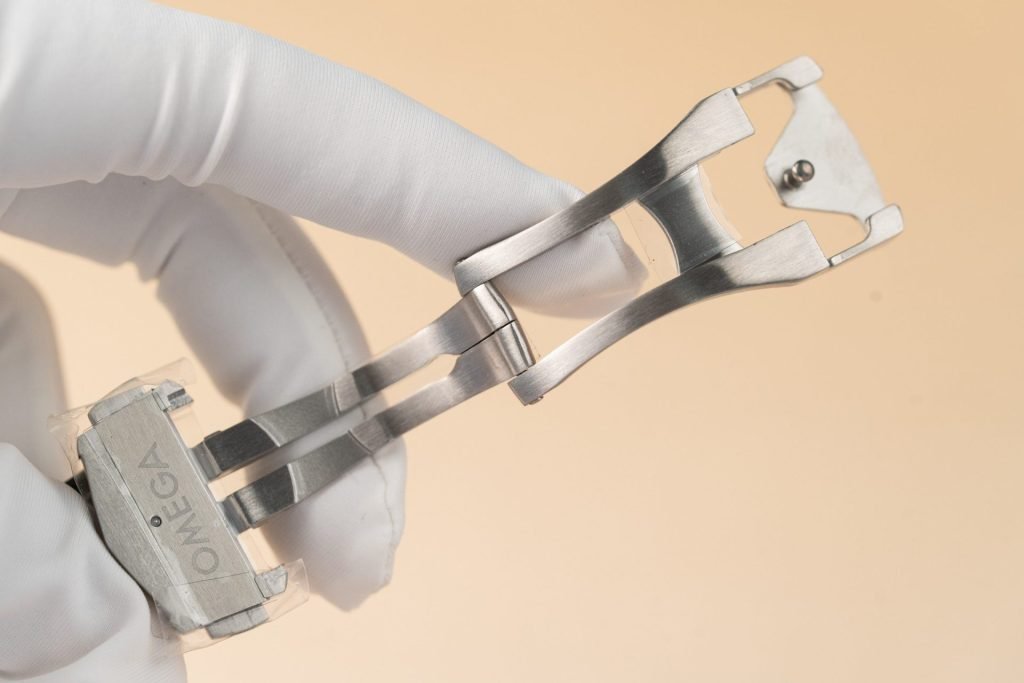 Omega Watch Planet Ocean 600M Dial Gray 43.5mm - Image 7