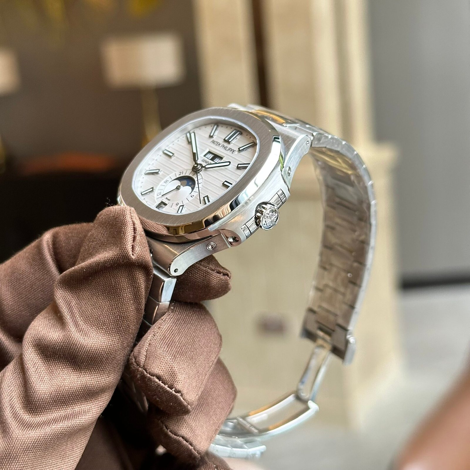 Patek Philippe 5726 White Dial Watch 40.5mm - Image 4