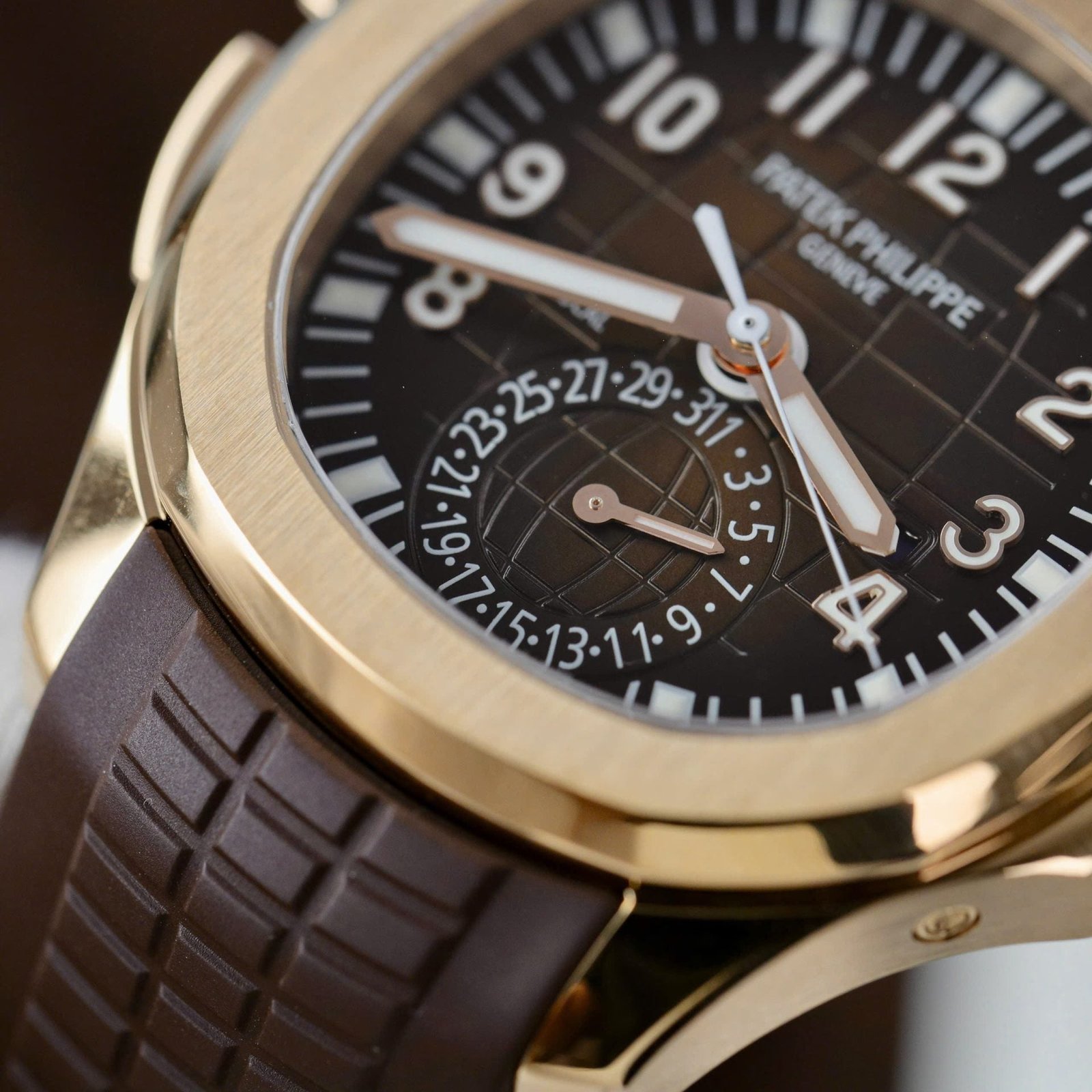 Patek Philippe Aquanaut 5164R Watch Brown Dial Rubber Strap 40.8mm - Image 6