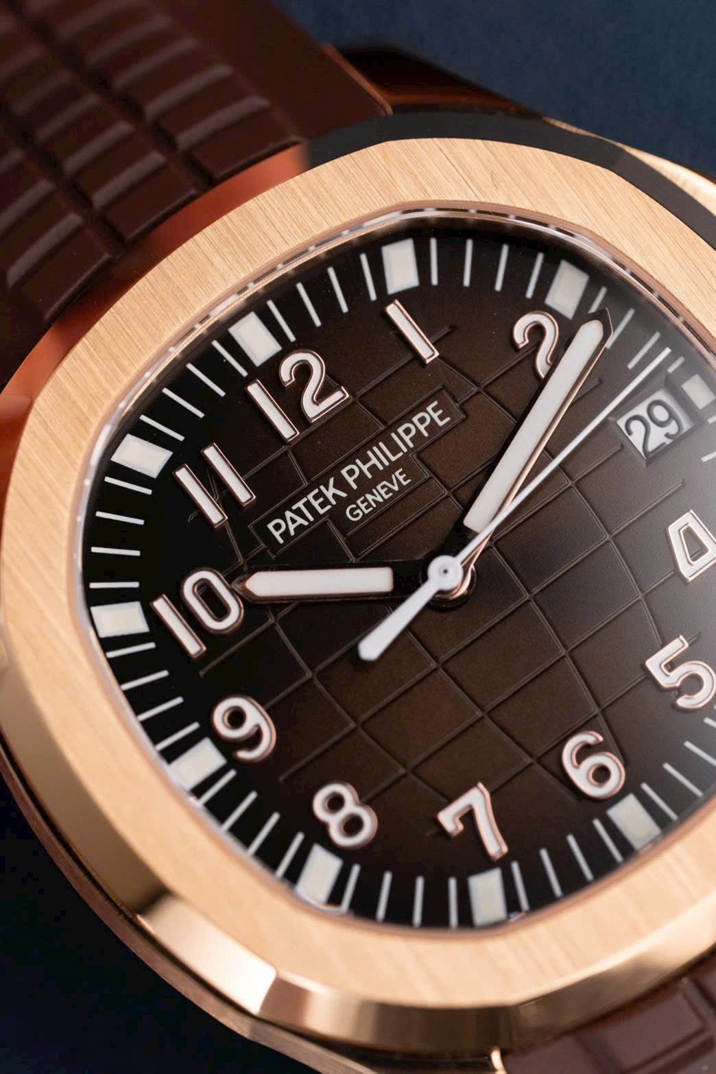 Patek Philippe Aquanaut 5167 Dial Brown Watch Rubber Strap 40mm - Image 3