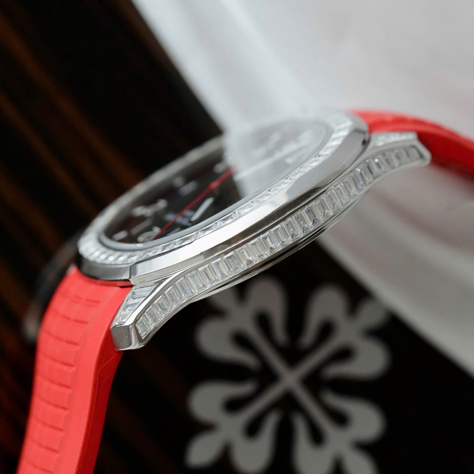 Patek Philippe Aquanaut 5167 Red Watch Moissanite Diamonds Baguette 40mm - Image 7