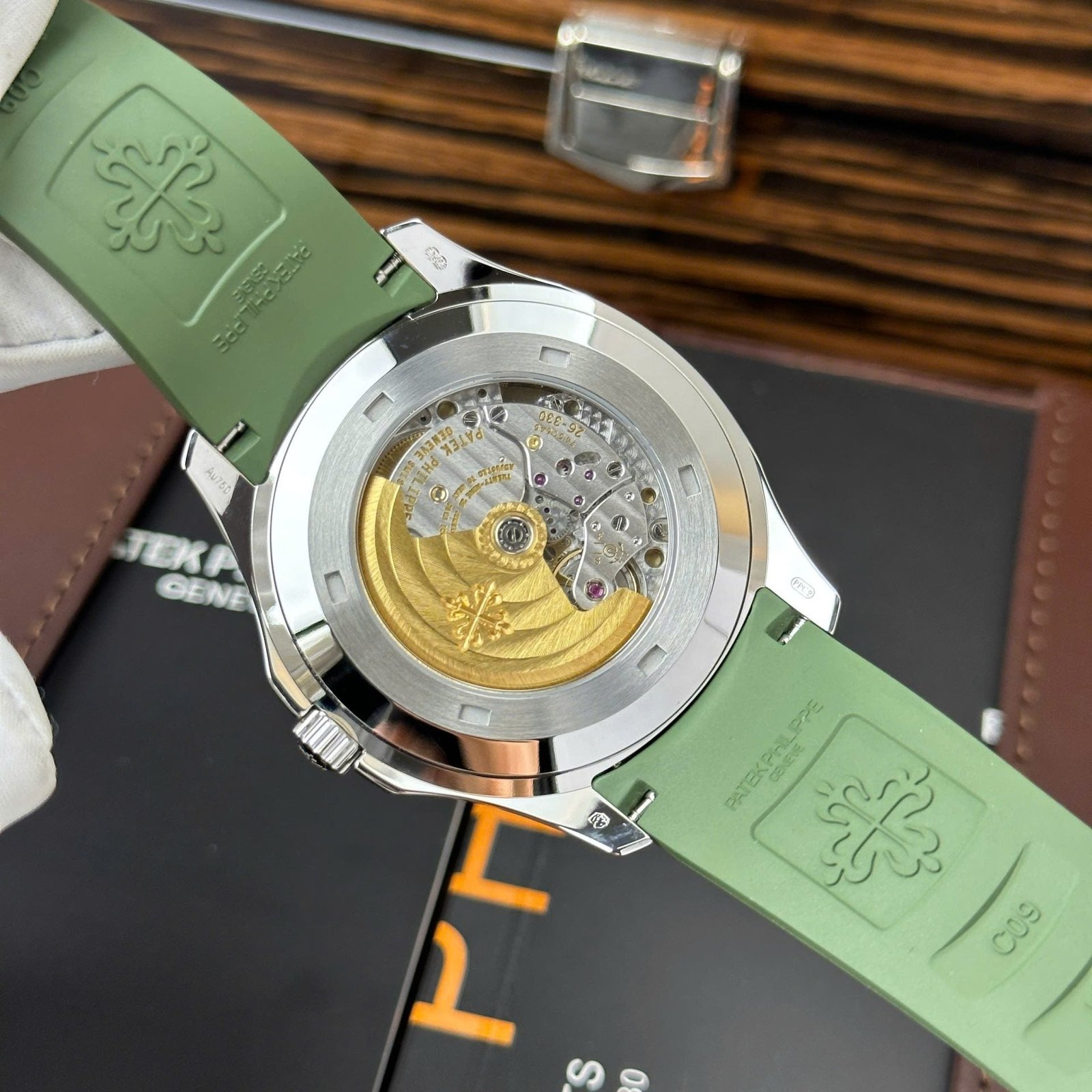 Patek Philippe Aquanaut 5168G Watch 42.2mm - Image 11