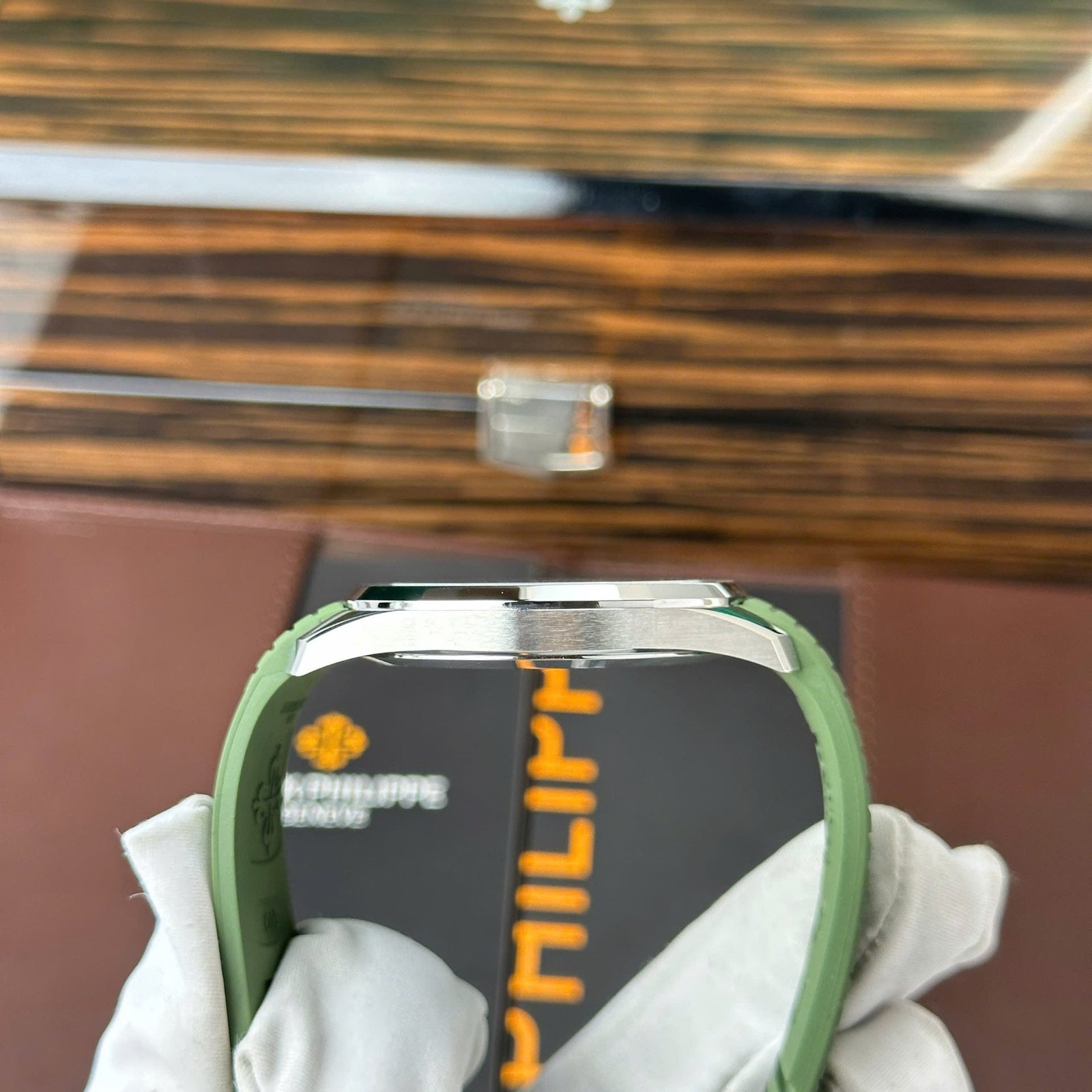 Patek Philippe Aquanaut 5168G Watch 42.2mm - Image 10