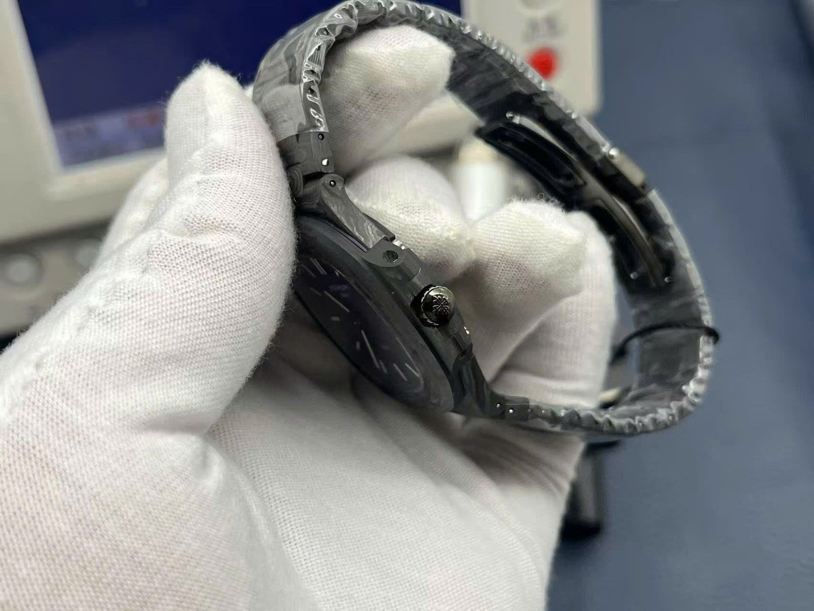 Patek Philippe Watch Natilus 5711 DIW Carbon Super Light 40mm - Image 6