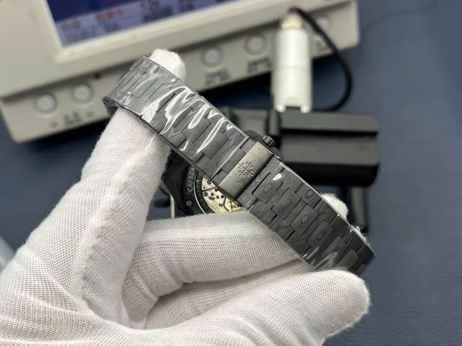 Patek Philippe Watch Natilus 5711 DIW Carbon Super Light 40mm - Image 8