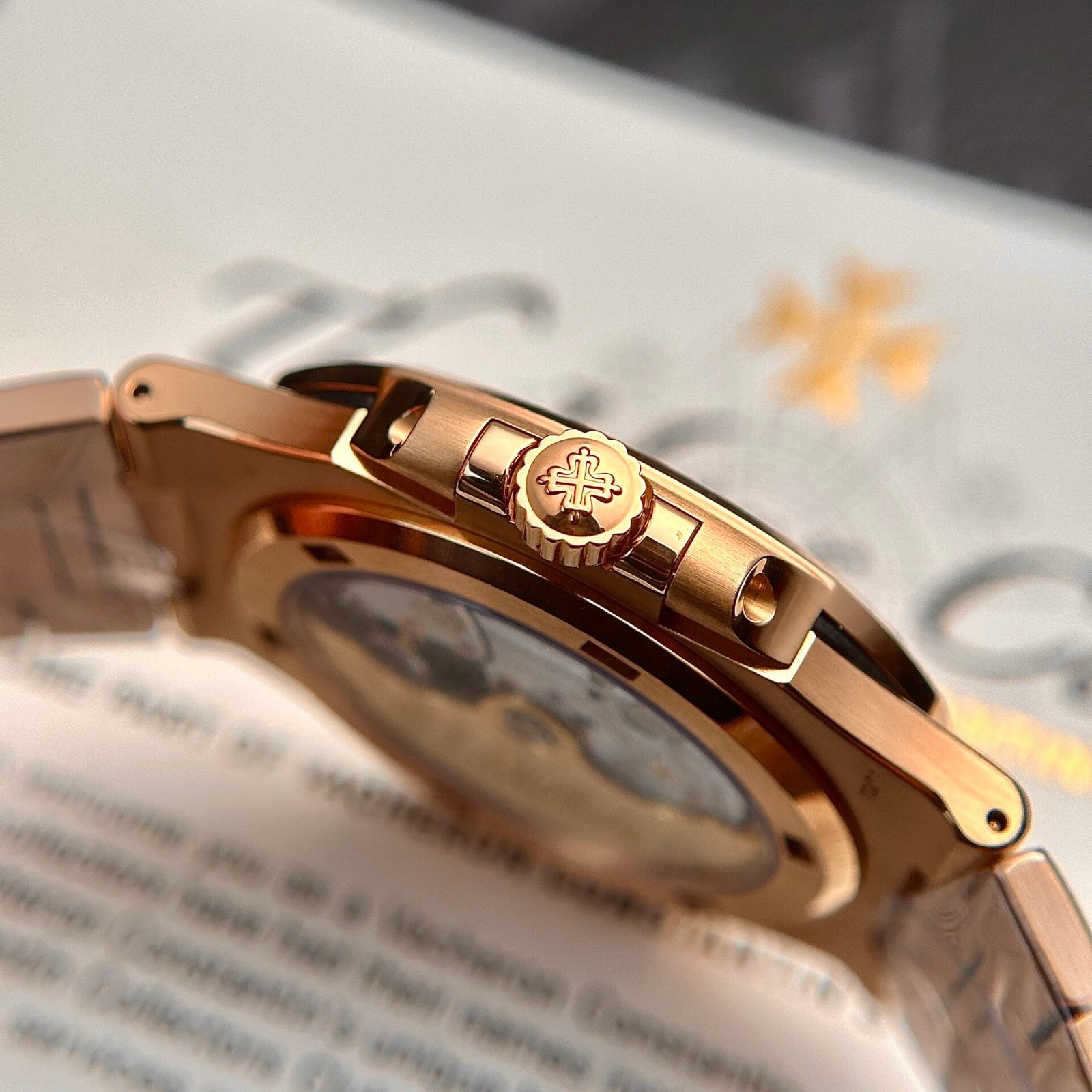 Patek Philippe Nautilus 5711 Brown Dial Rose Gold Case 40mm - Image 3