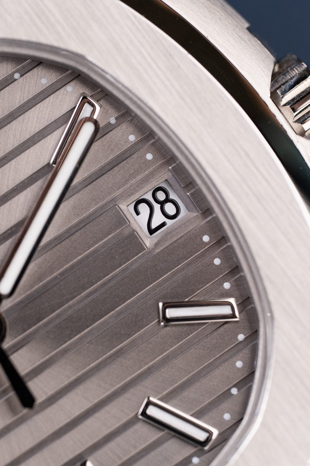 Patek Philippe Nautilus 5711 Watch Gray Dial Leather Strap 40mm - Image 6