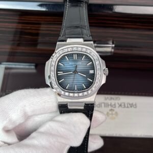 Patek Philippe Nautilus 5723 Watch Leather Strap Dark Blue Dial 40mm