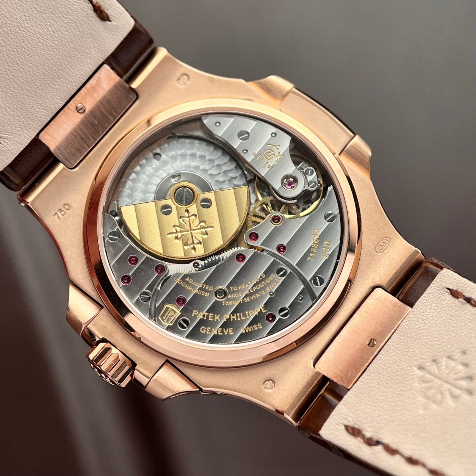 Patek Philippe Nautilus 5712 Watch Chocolate Dial 40mm - Image 6