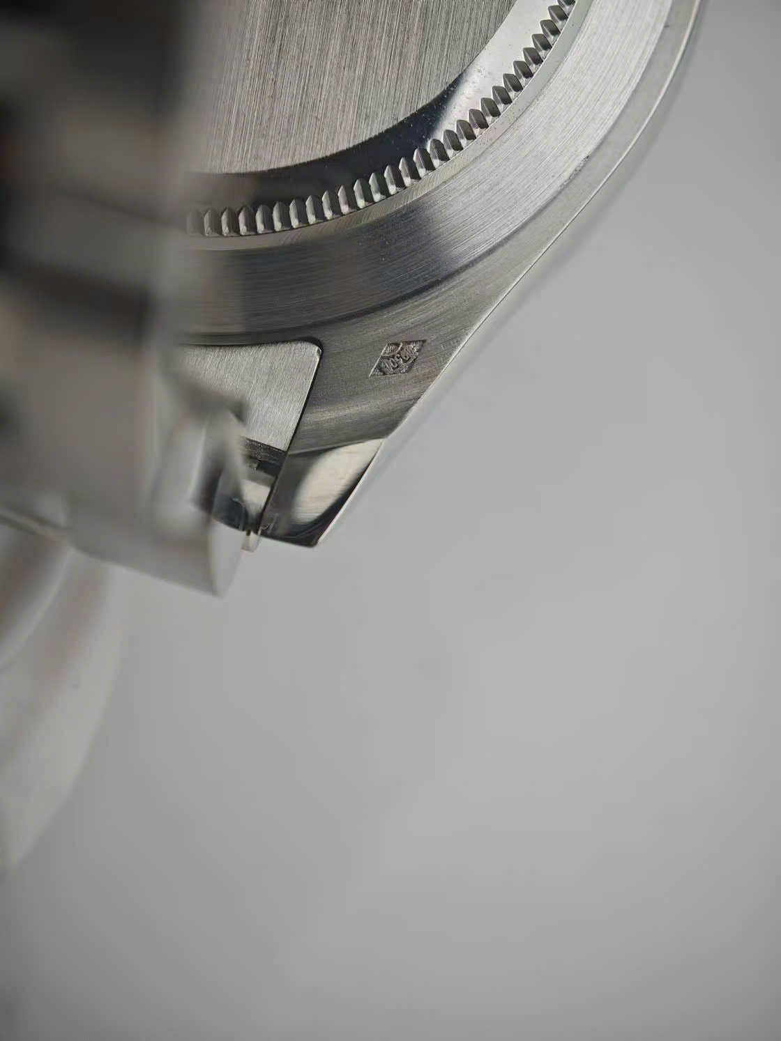 Rolex Cosmograph Daytona 116576TBR Watch Platinum PT950 + Diamonds 40mm - Image 13