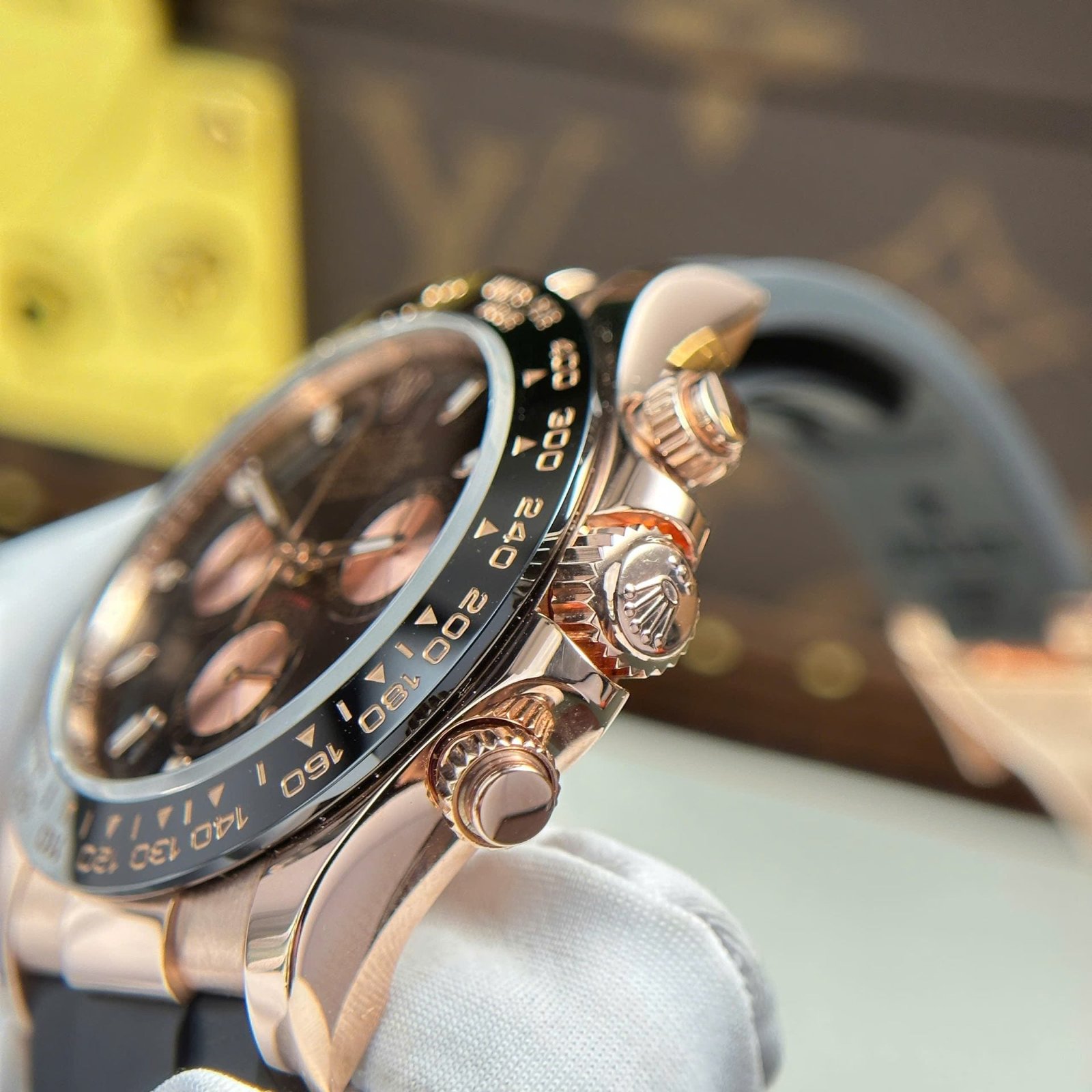 Rolex Cosmograph Daytona 116515LN Black Dial 11 Watch Gold Wrapped 40mm - Image 9