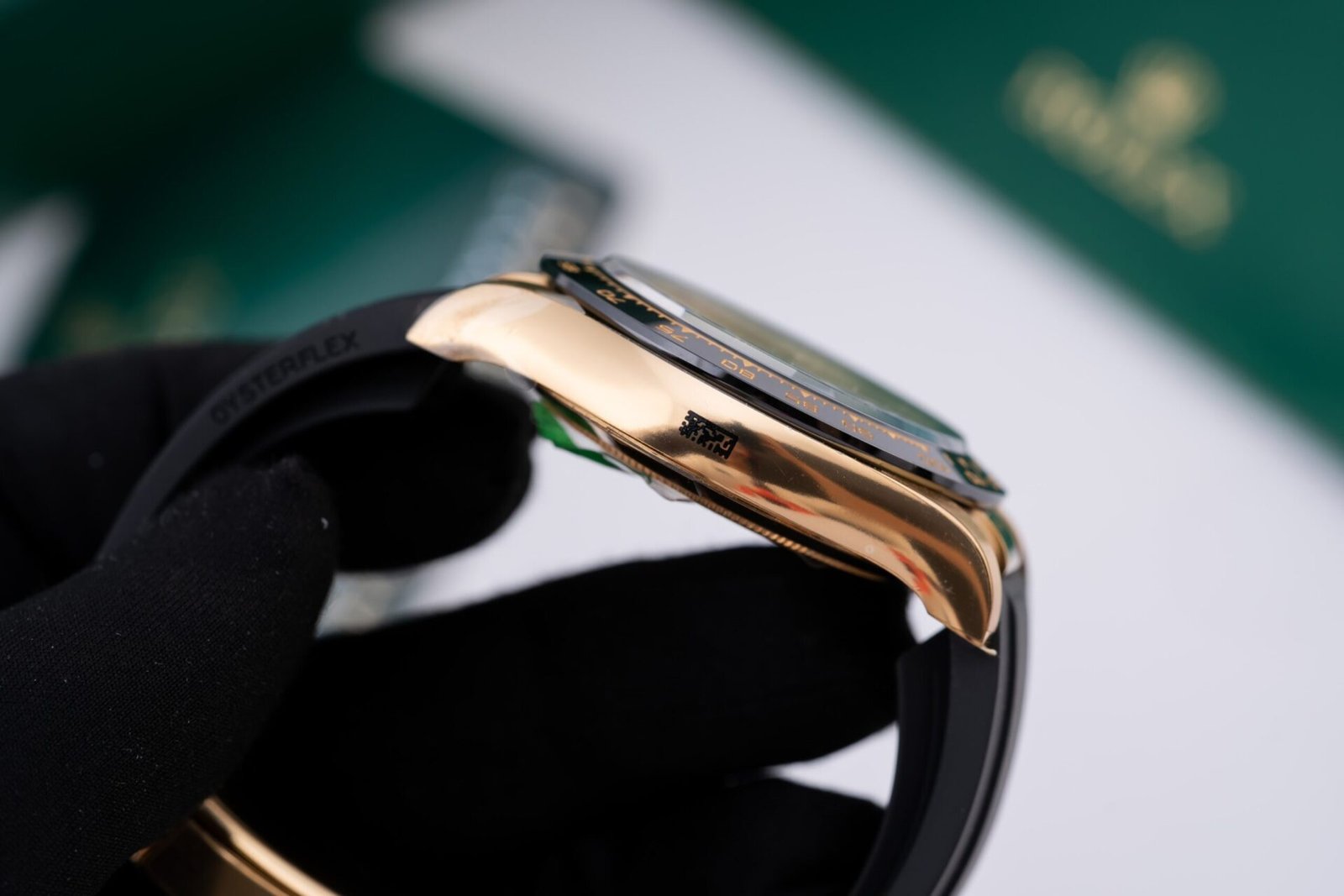 Rolex Cosmograph Daytona Mother Of Pearl & Moissanite Diamonds Dial 40mm - Image 6