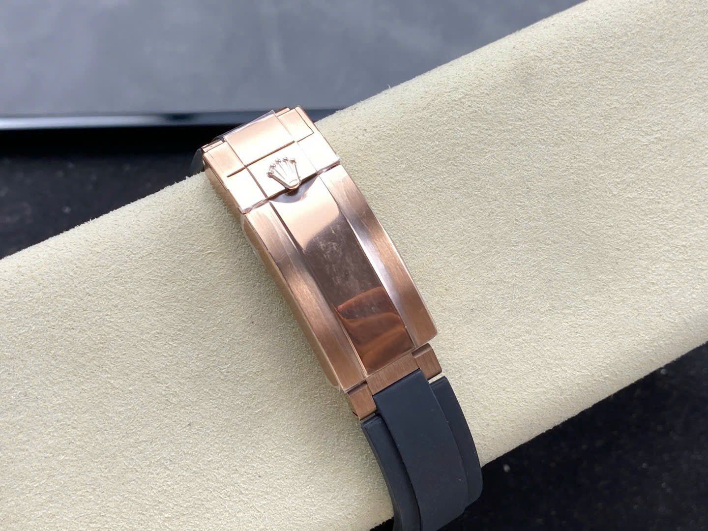 Rolex Cosmograph Daytona M116515LN-0041 Watch 40mm - Image 7