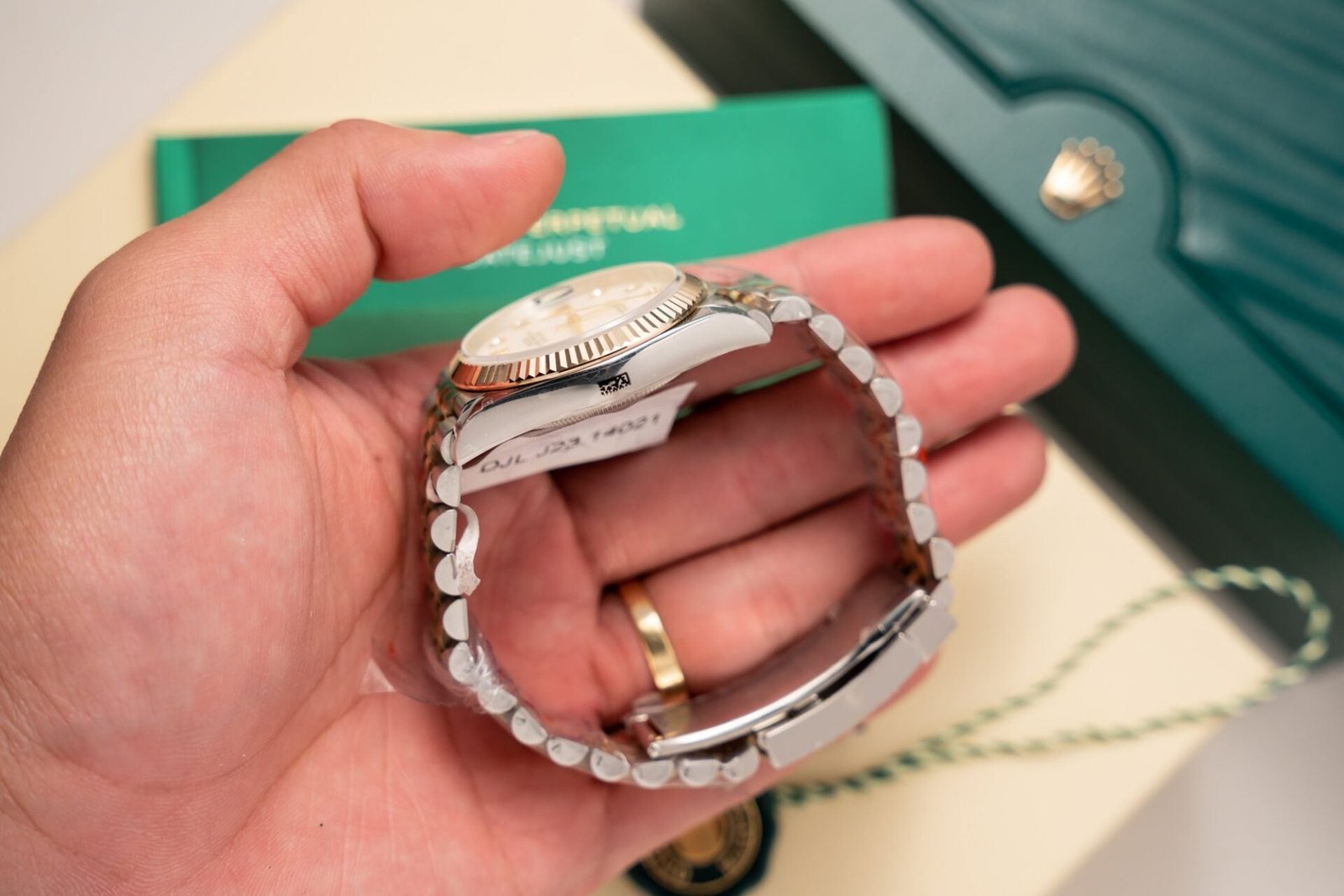 Rolex Watch Date Just Mother Of Pearl Dial Gold Wrapped 36mm - Image 7