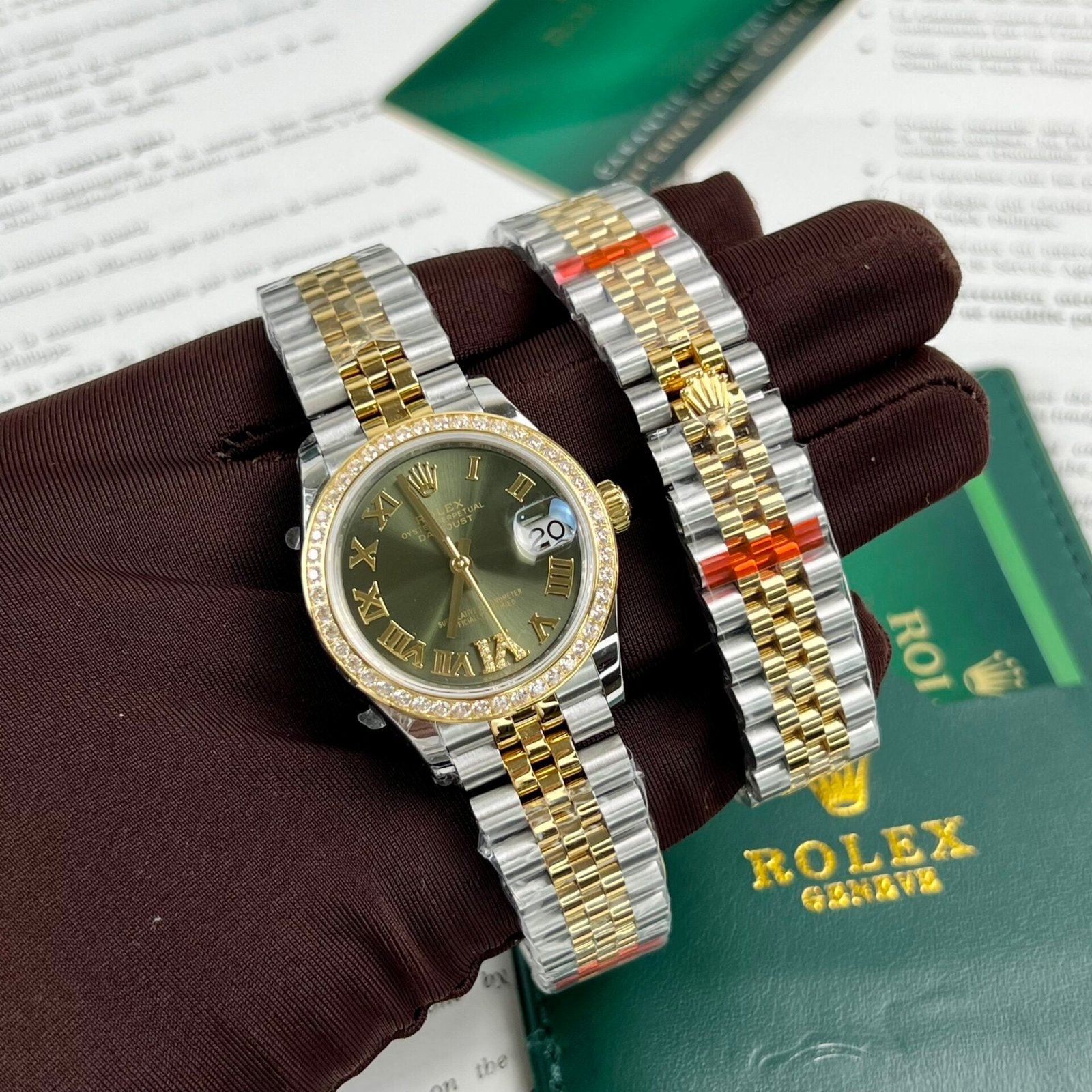 Rolex DateJust Women’s Watch With Stone Bezel 31mm