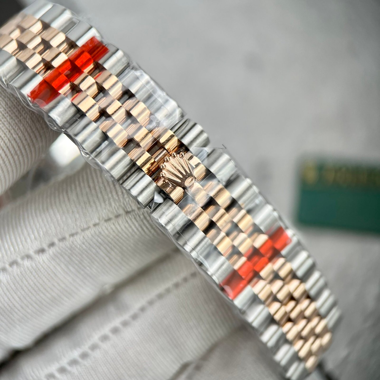 Rolex DateJust Watch Flower Dial With Diamond Bezel 31mm - Image 8