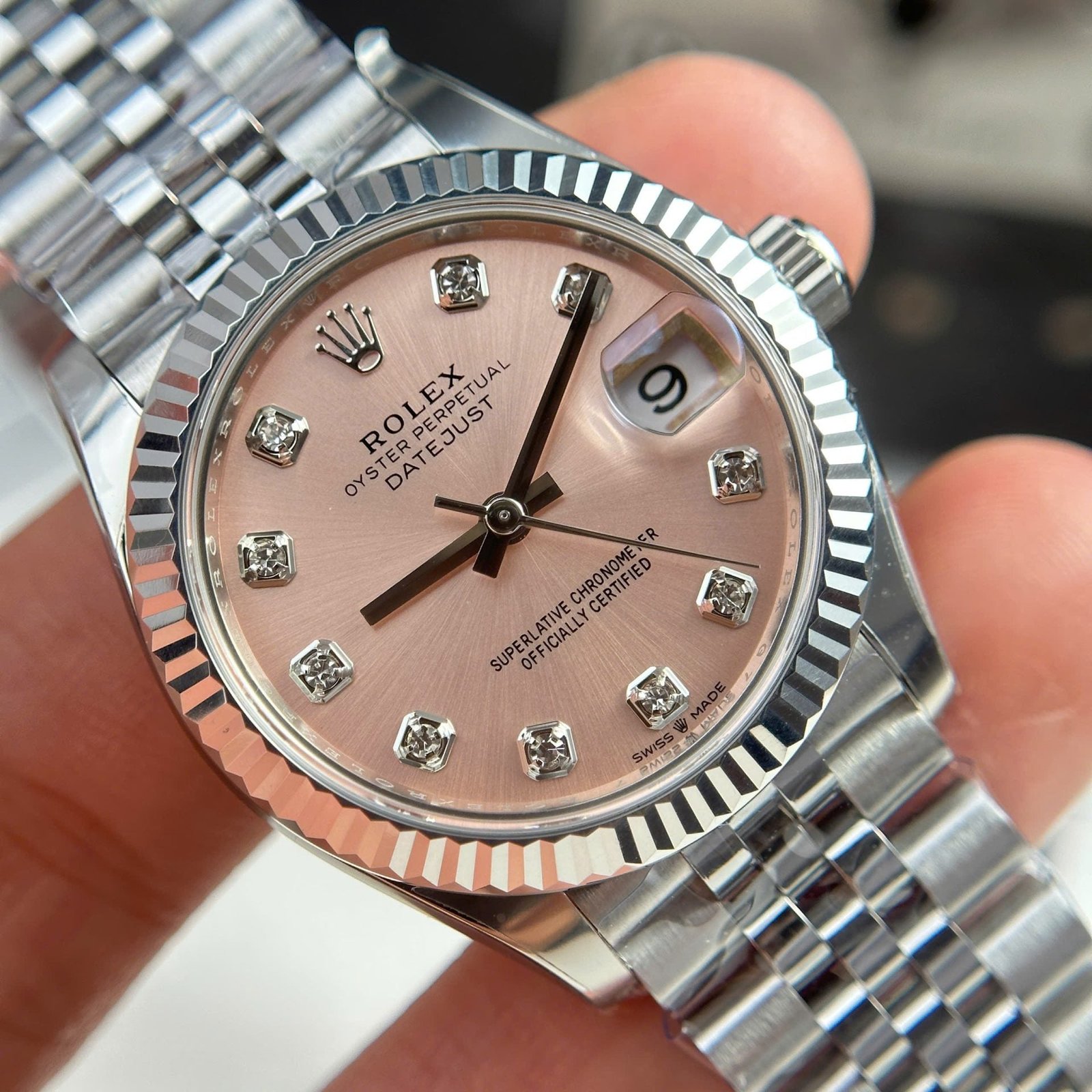 Rolex DateJust Watch Dial Pink Jubilee Strap 31mm - Image 5