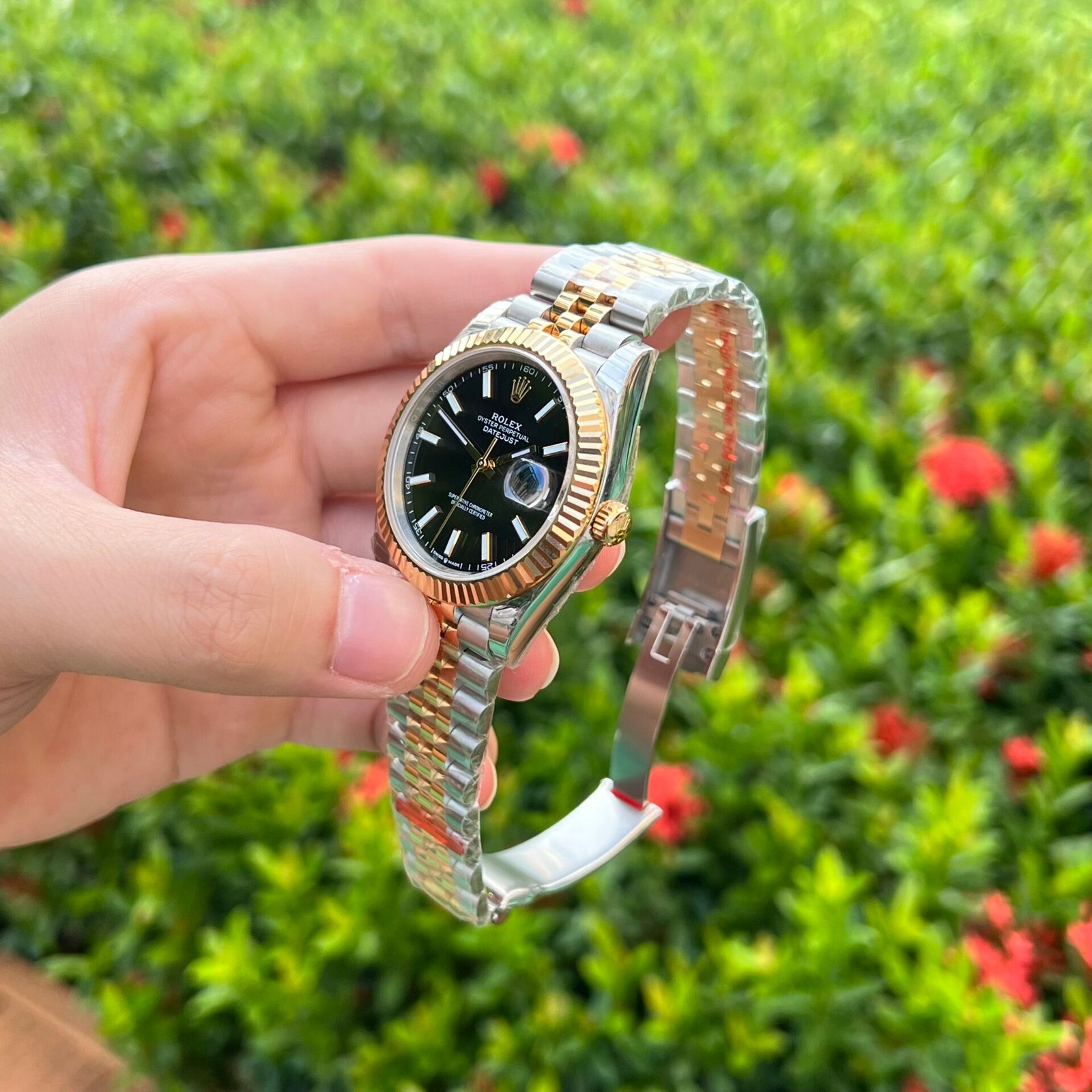 Rolex DateJust Watch Demi Black Dial 41mm - Image 4