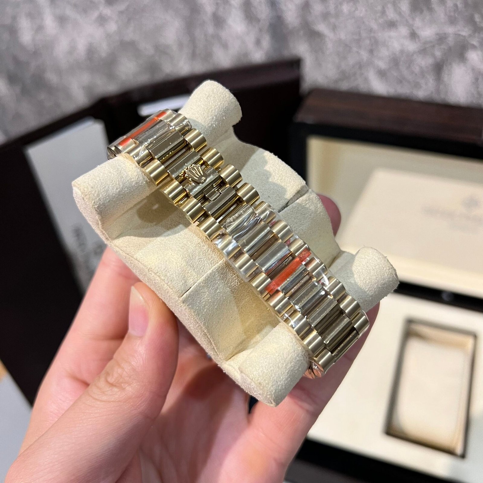 Rolex Day-Date 228238 Watch Yellow Champagne Dial Refined 166 gr 40mm - Image 5