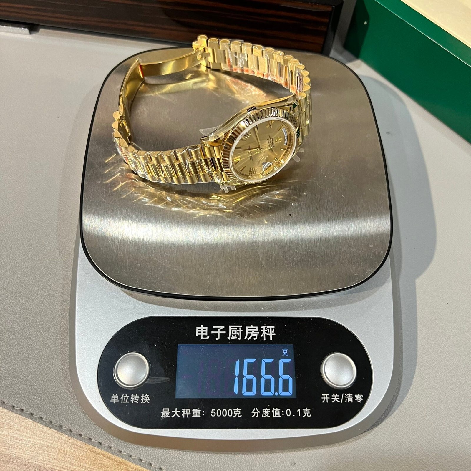 Rolex Day-Date 228238 Watch Yellow Champagne Dial Refined 166 gr 40mm - Image 6