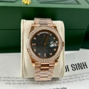 Rolex Day-Date Watch Mother Of Pearl Dial 40mm