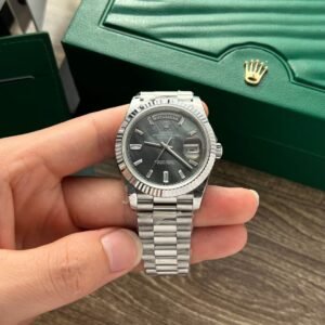 Rolex Watch Day-Date Mother Of Pearl Dial 40mm