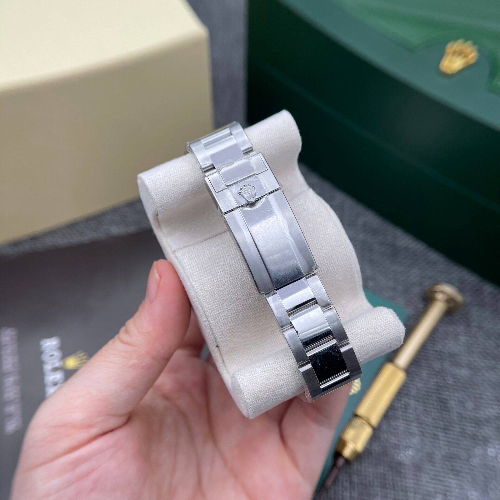 Rolex GMT Master II Watch Black Dial 40mm - Image 7