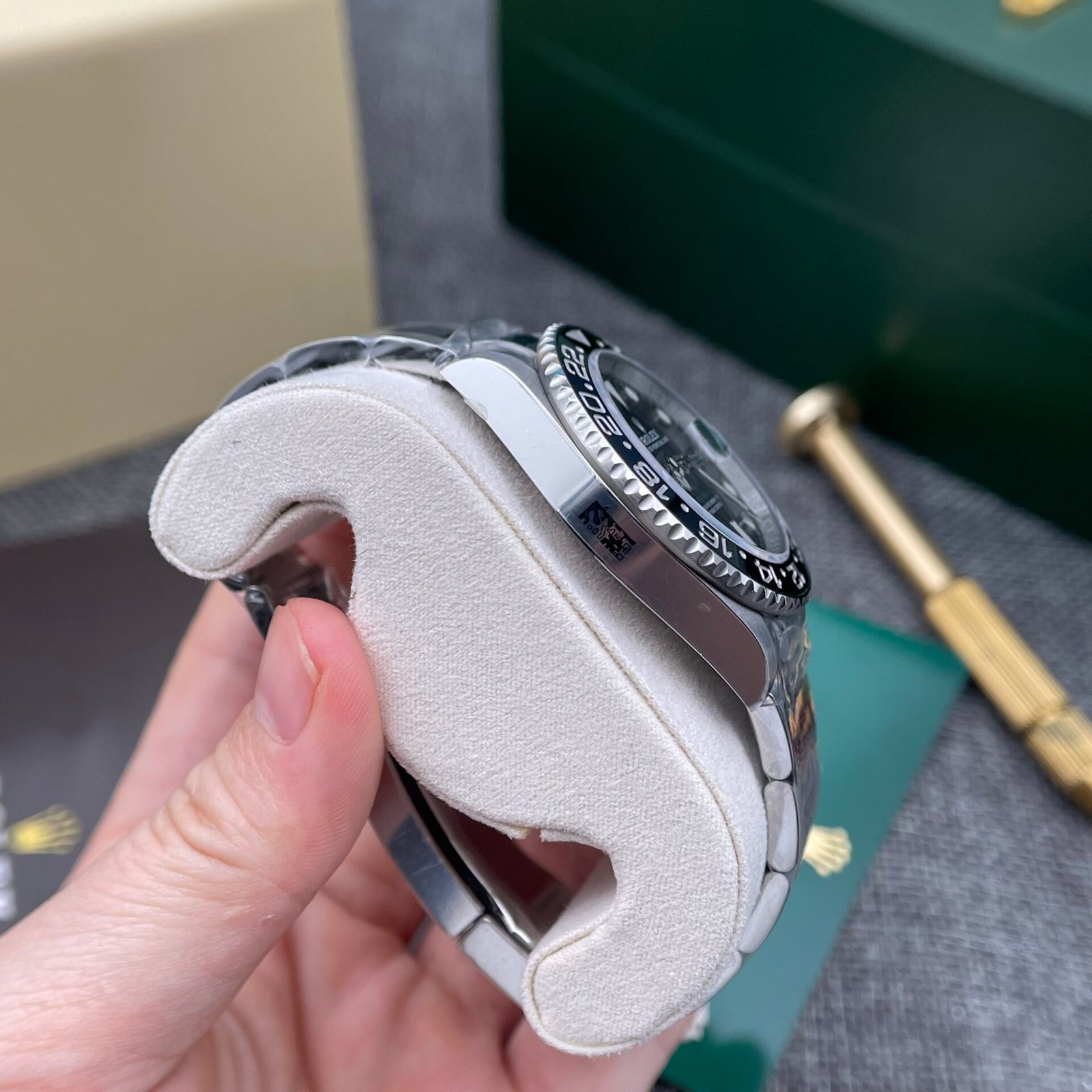 Rolex GMT Master II Watch Black Dial 40mm - Image 5