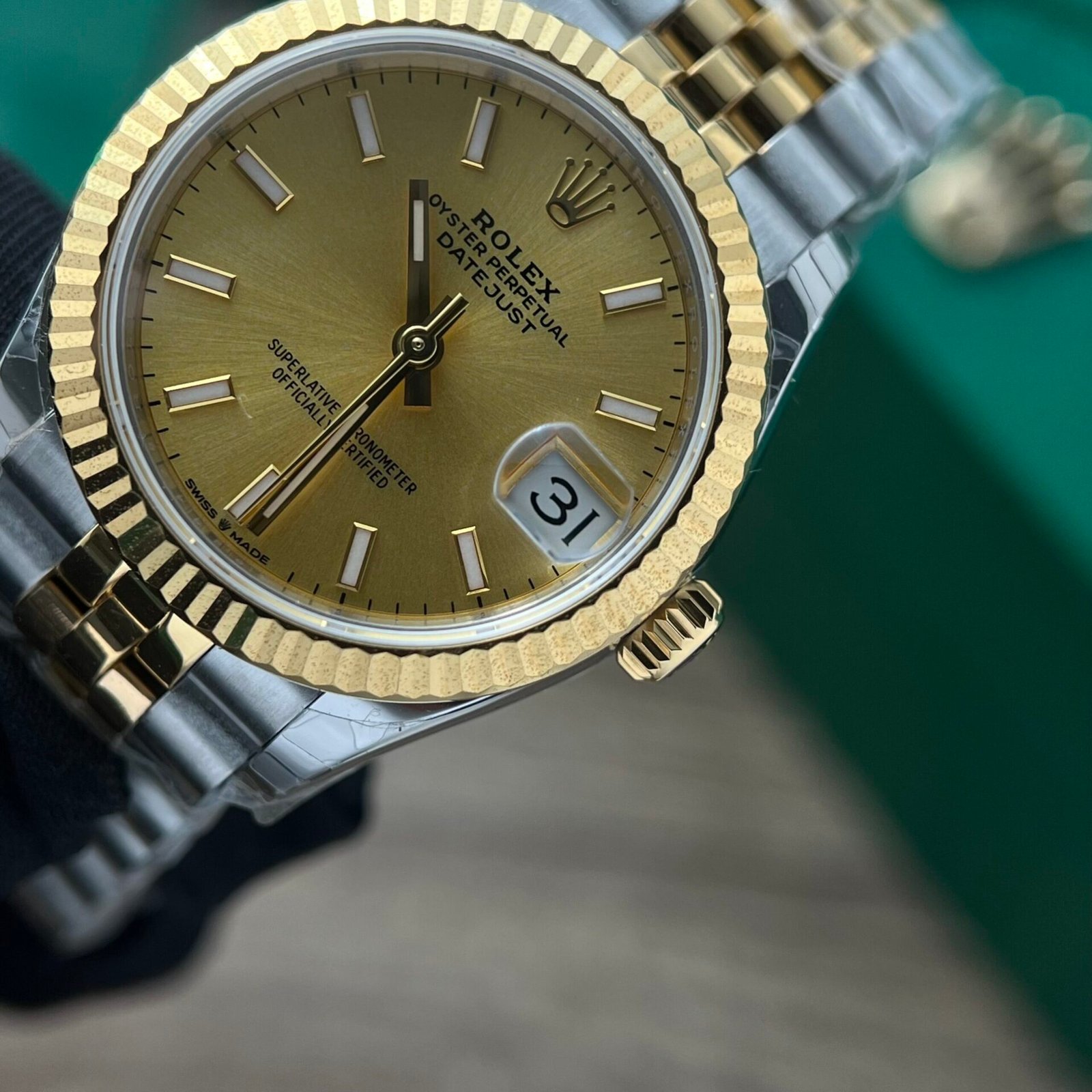 Rolex Date Just Watch Yellow Dial Jubilee Strap 31mm - Image 4