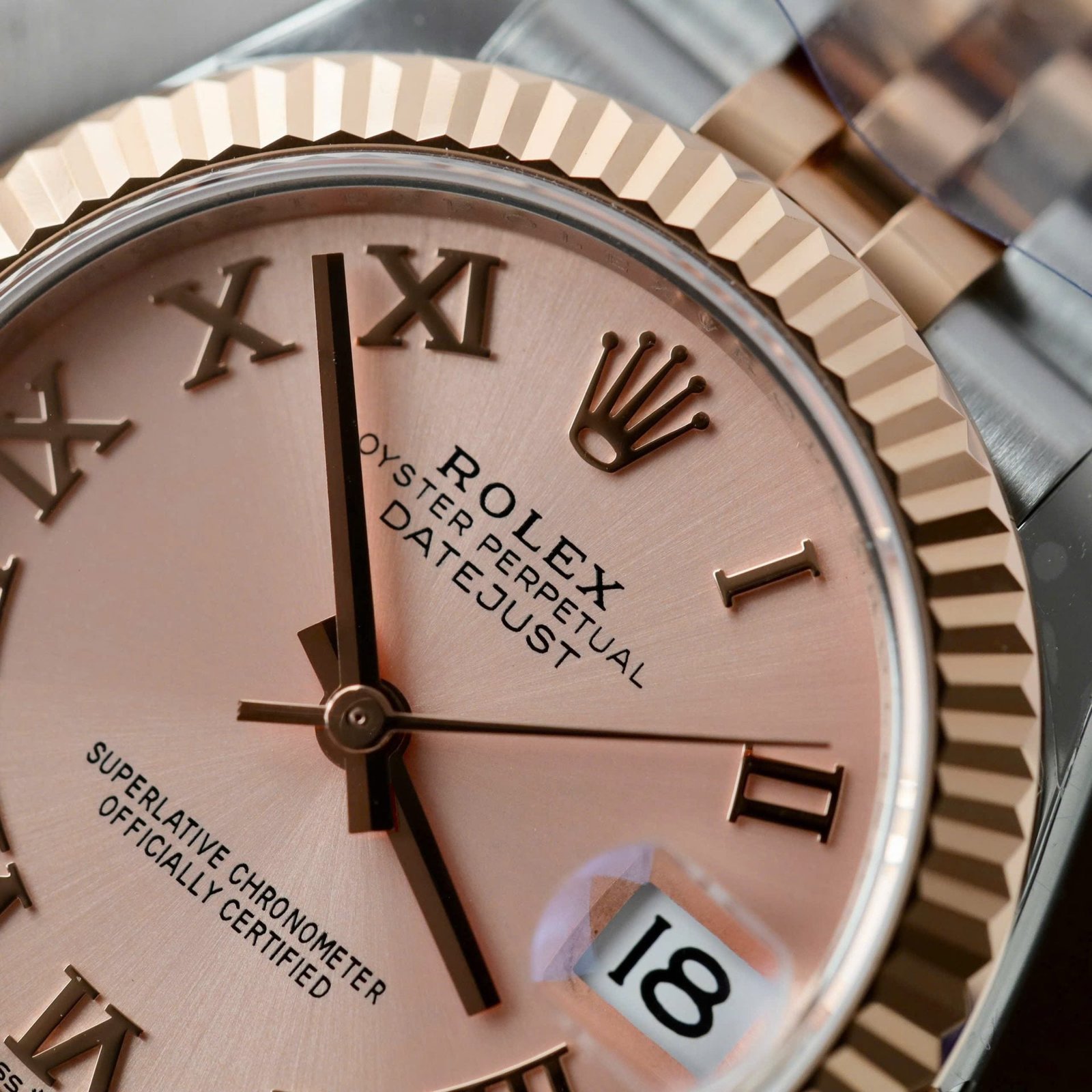 Rolex DateJust Watch Pink Dial 31mm - Image 5