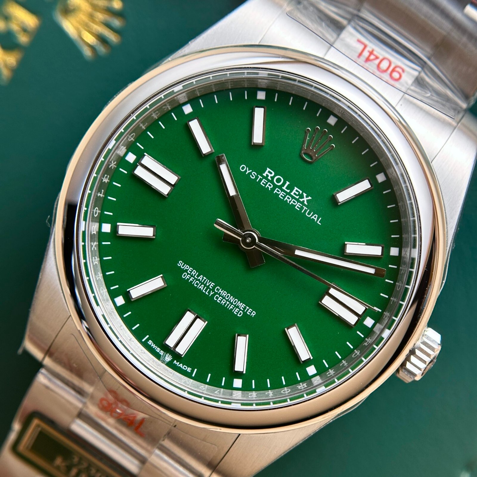Rolex Oyster Perpetual 124300 Green Dial Watch 41mm - Image 3