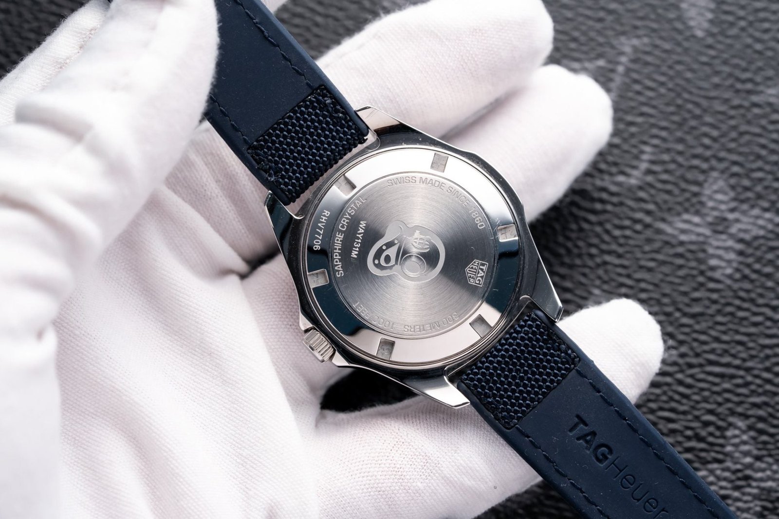 Tag Heuer Aquaracer Watch Mother Of Pearl Dial Leather Strap 35mm - Image 5