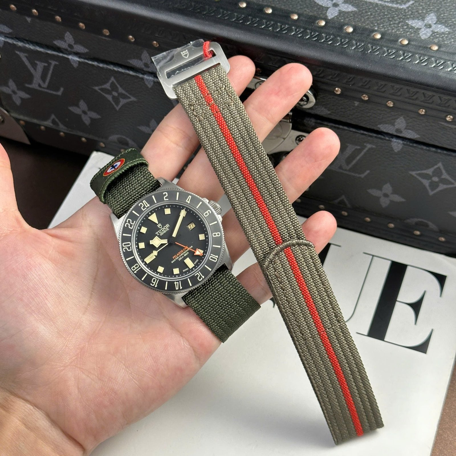 Tudor Pelagos FXD GMT Watch Dial Black Automatic Movement 42mm - Image 2