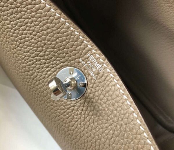 Hermes Lindy Mini Bag Brown For Women, Women’s Handbags, Shoulder And Crossbody Bags 7.5in/19cm - Image 10