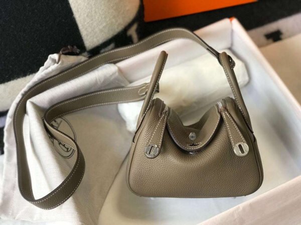 Hermes Lindy Mini Bag Brown For Women, Women’s Handbags, Shoulder And Crossbody Bags 7.5in/19cm - Image 2