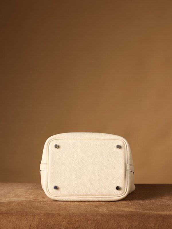 Hermes Picotin Lock 18 Cream Bag For Women, Women’s Handbags 7.1in/18cm - Image 3