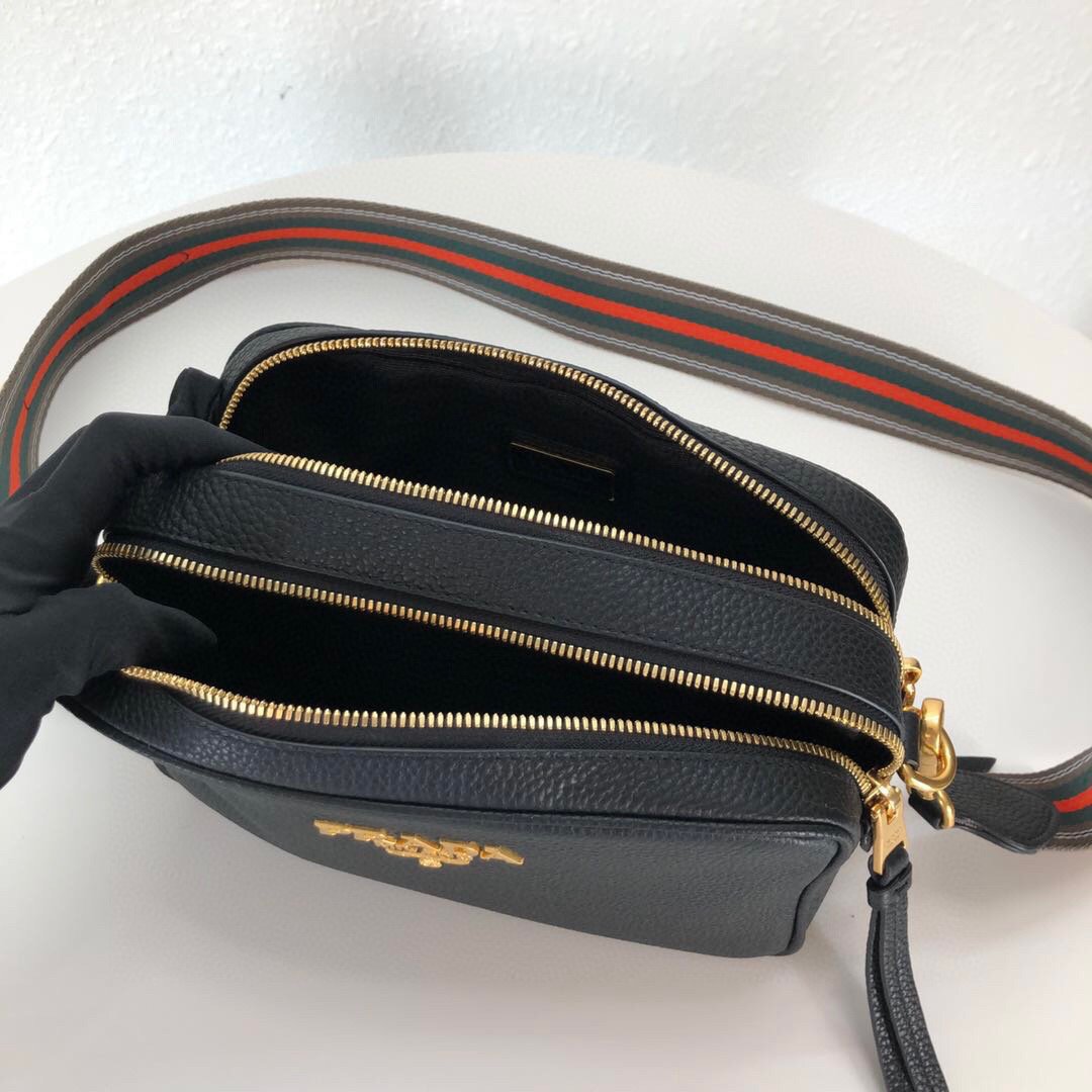 Prada Medium Camera Bag With Gold Tone Hardware In Black For Women 8.6in/ 22cm - Image 9